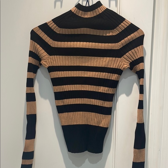 Zara Stylish Ribbed Mock Neck  Top in Black and Tan 👵MT - Picture 1 of 4